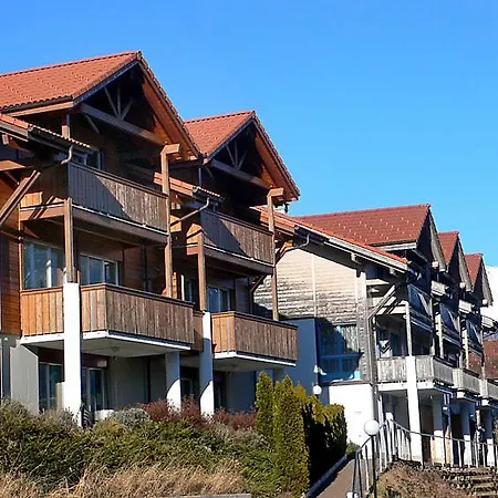 Apartment Niederried Sleeps 6 Air Con Wifi T031490 *
